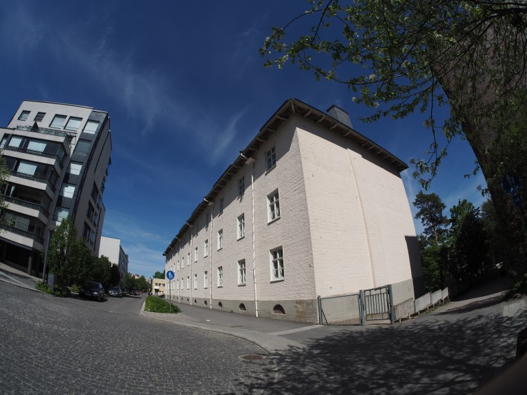 OLYMPUS DIGITAL CAMERA